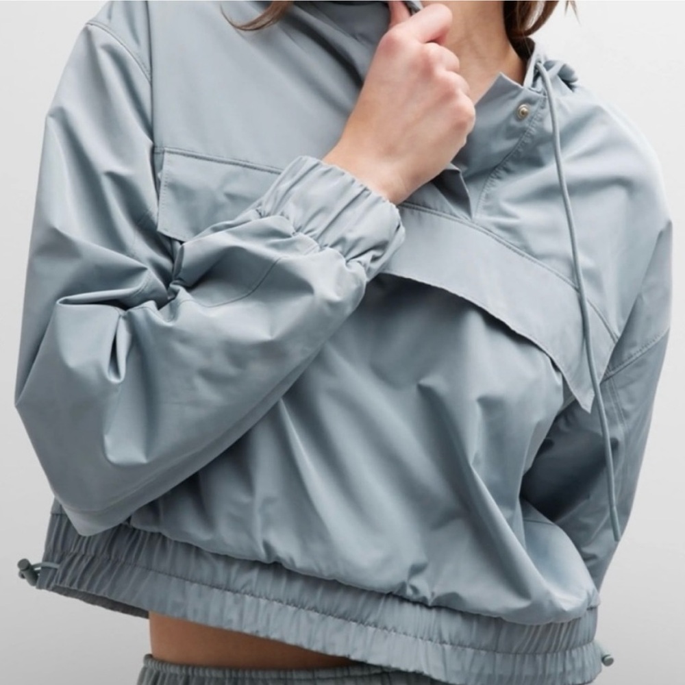 ALO Yoga Women's Cosmic Grey Hooded Jacket